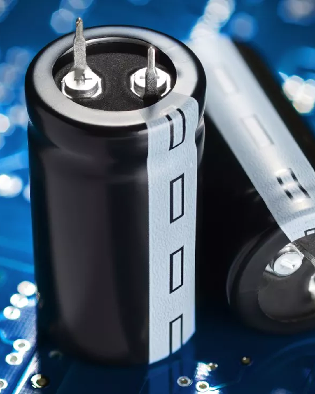 How Does a Capacitor Work?